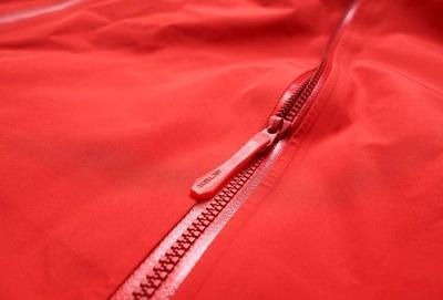 輕量防水的極致工藝 始祖鳥Beta LT沖鋒衣